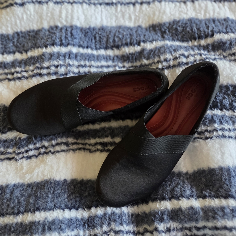 CROCS Black Wedge Flats with Red Insole